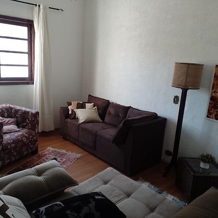 Quartos Para Hospedagem Da Casa Amarela Apartment กังโปสดูจอร์เดา ภายนอก รูปภาพ