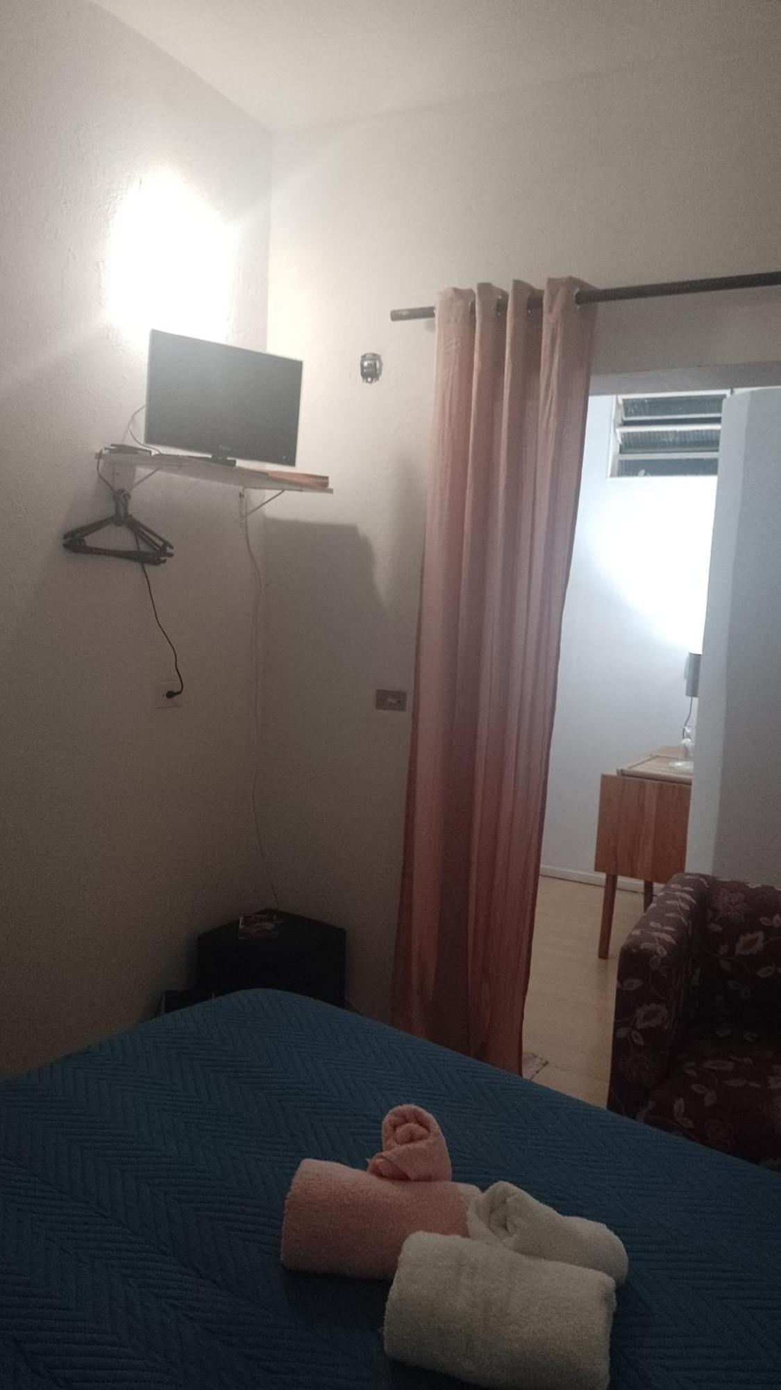 Quartos Para Hospedagem Da Casa Amarela Apartment กังโปสดูจอร์เดา ภายนอก รูปภาพ